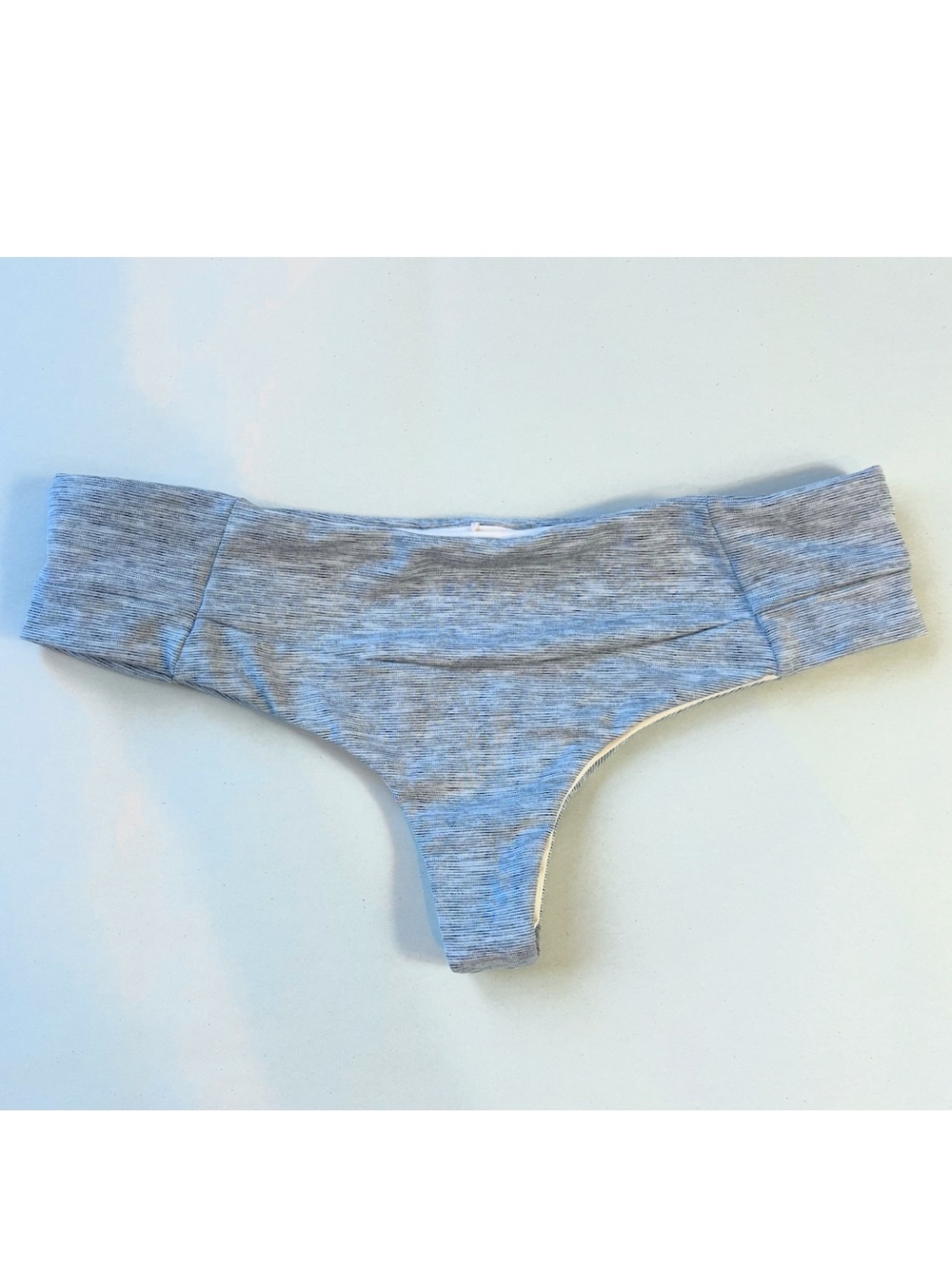L*Space Bitsy Cut Bikini Bottoms Micro Gray Stripe Size XS
